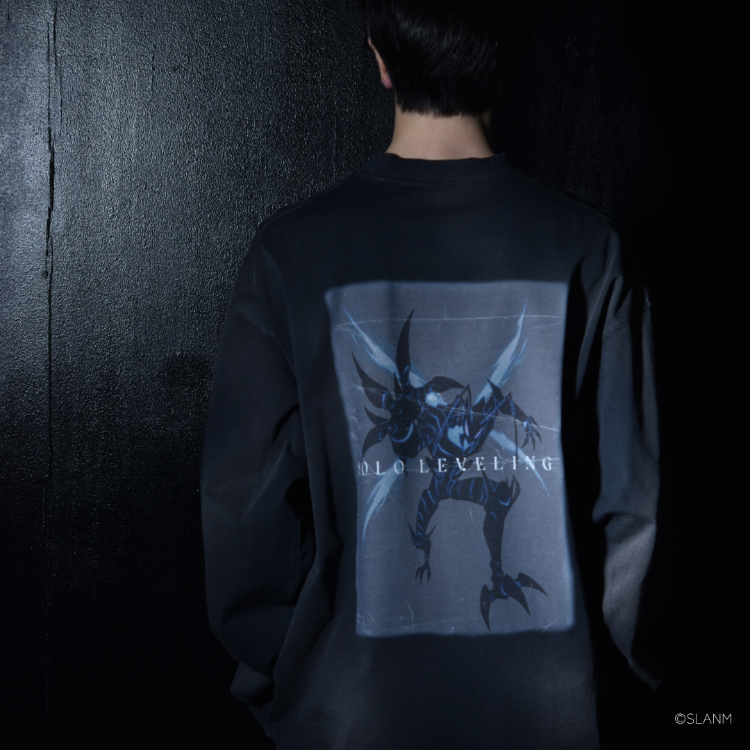 俺だけレベルアップな件 L/S Tee (BERU 2)/TOLM25AM005